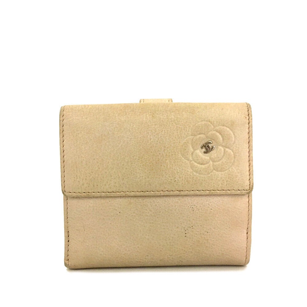 CHANEL Camellia CC Logo Beige Leather Bifold Wallet